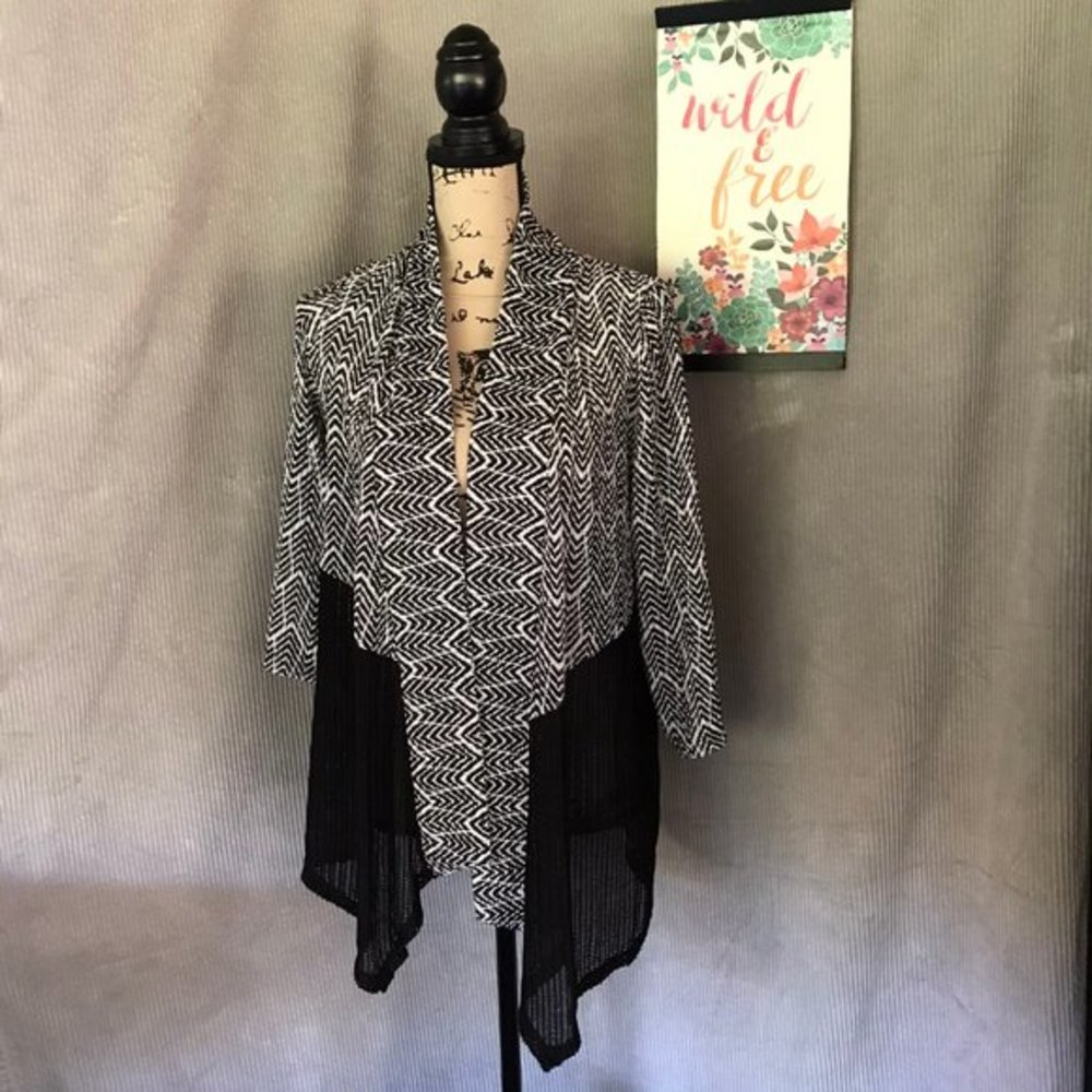CHICO'S black white mesh kimono light cardigan 0X